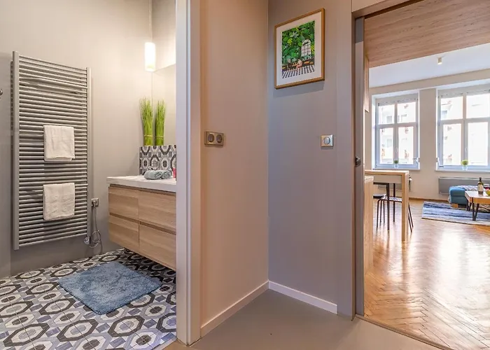 Апартаменты Stylish Luxury Flat In Old Town *